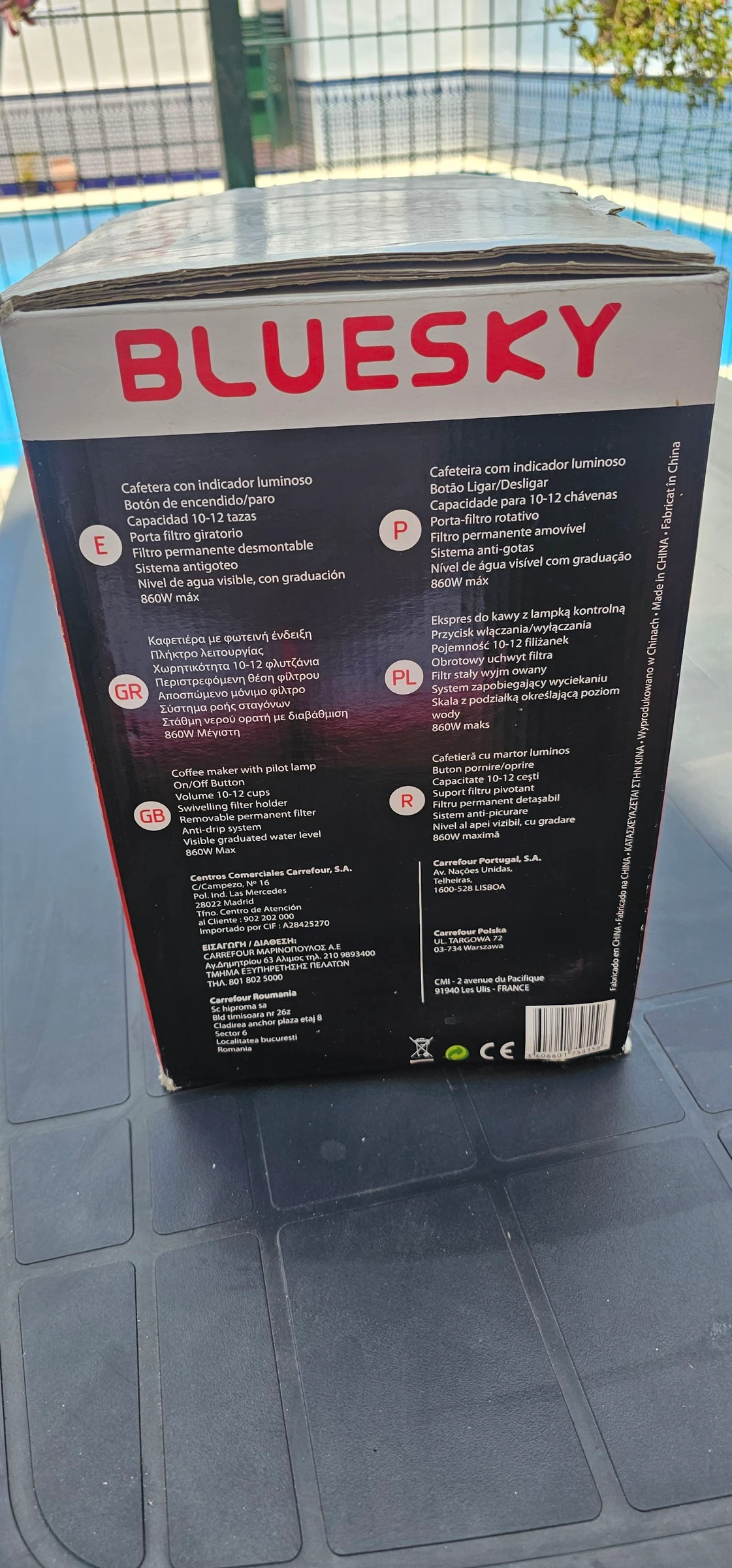 Coffee maker with reusable filter – photo 10